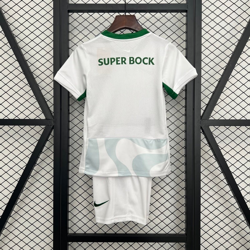 Equipamento Infantil Secundário Sporting CP 2025/26