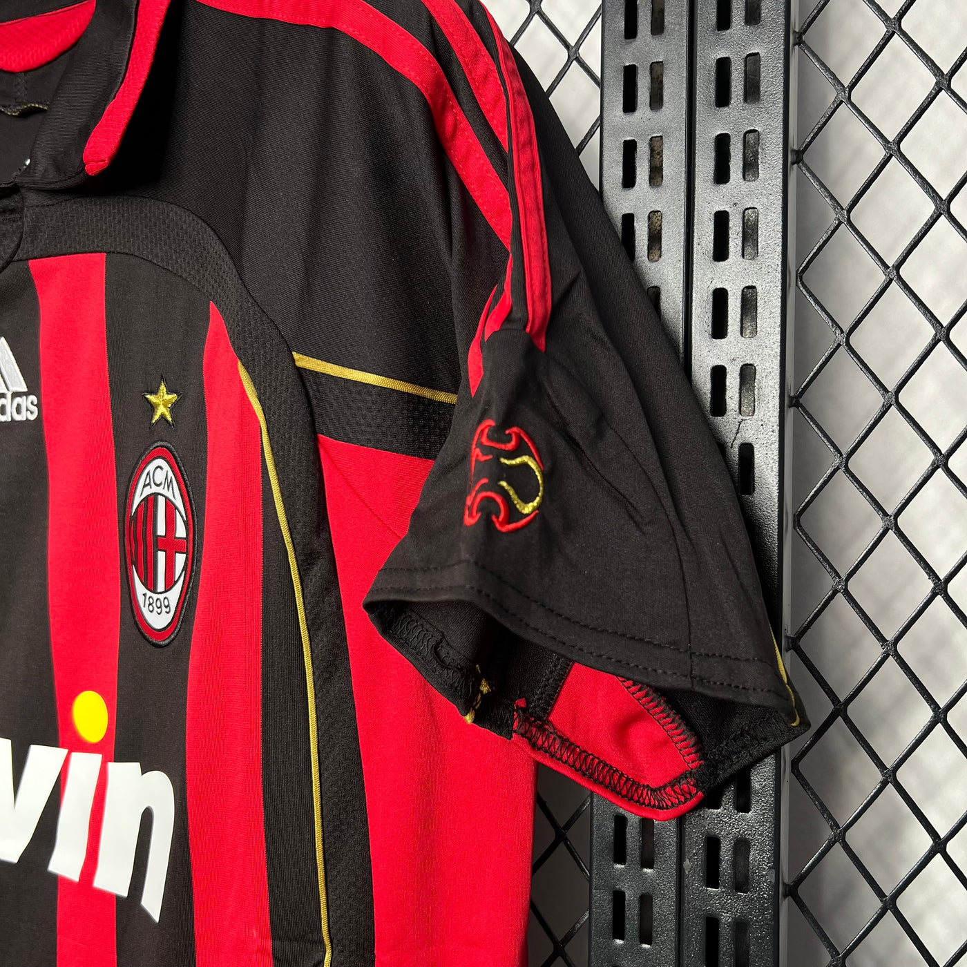 Equipamento Retro Principal AC Milan 2006/07