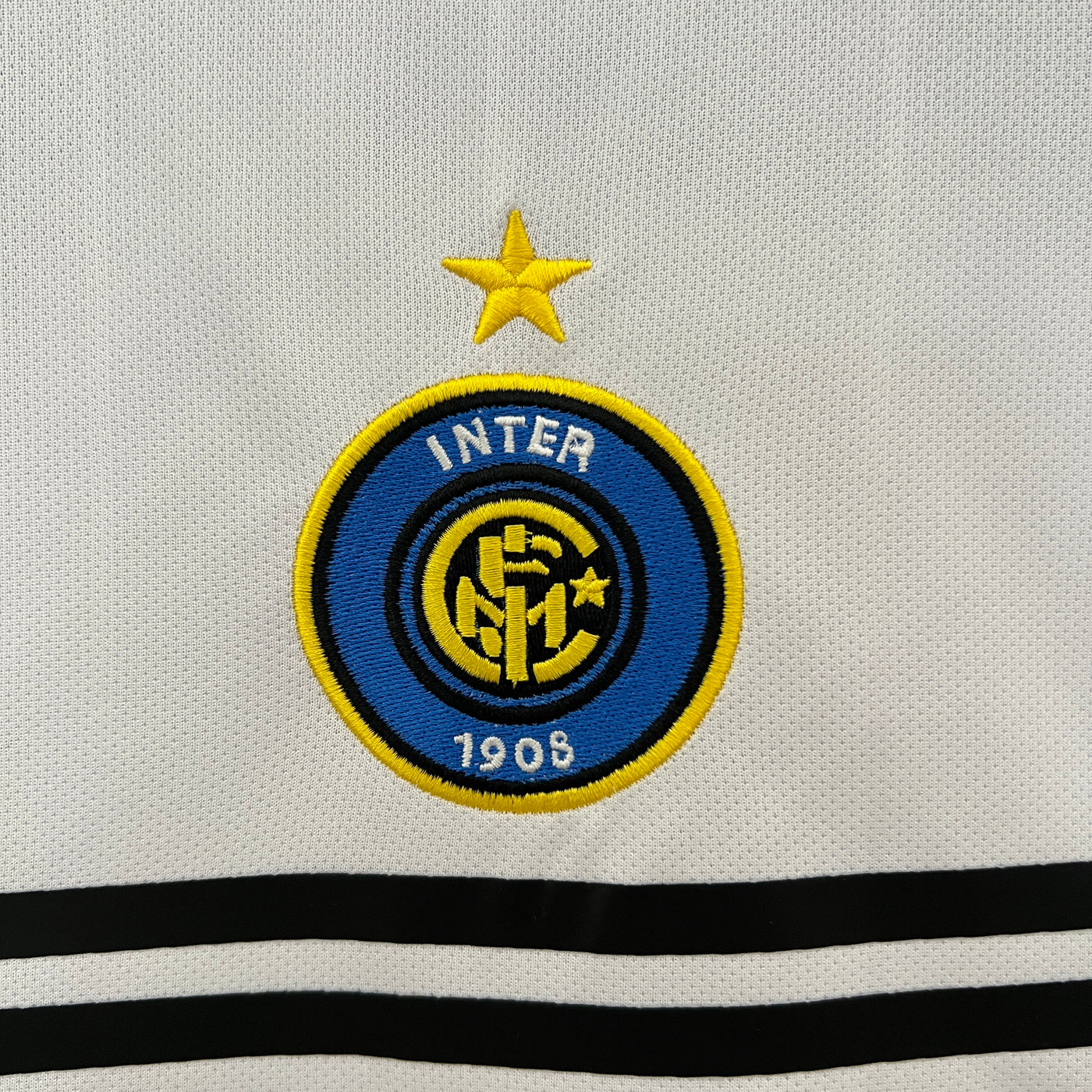 Equipamento Retro Secundário FC Inter 2004/05