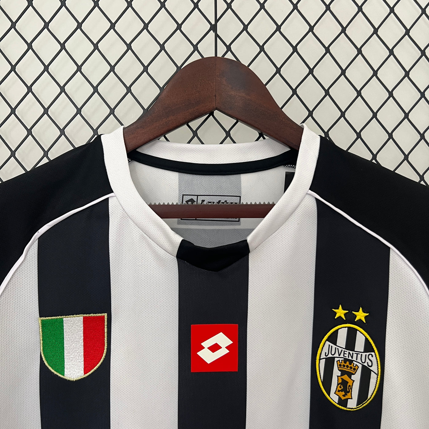Equipamento Retro Principal Juventus 2002/2003