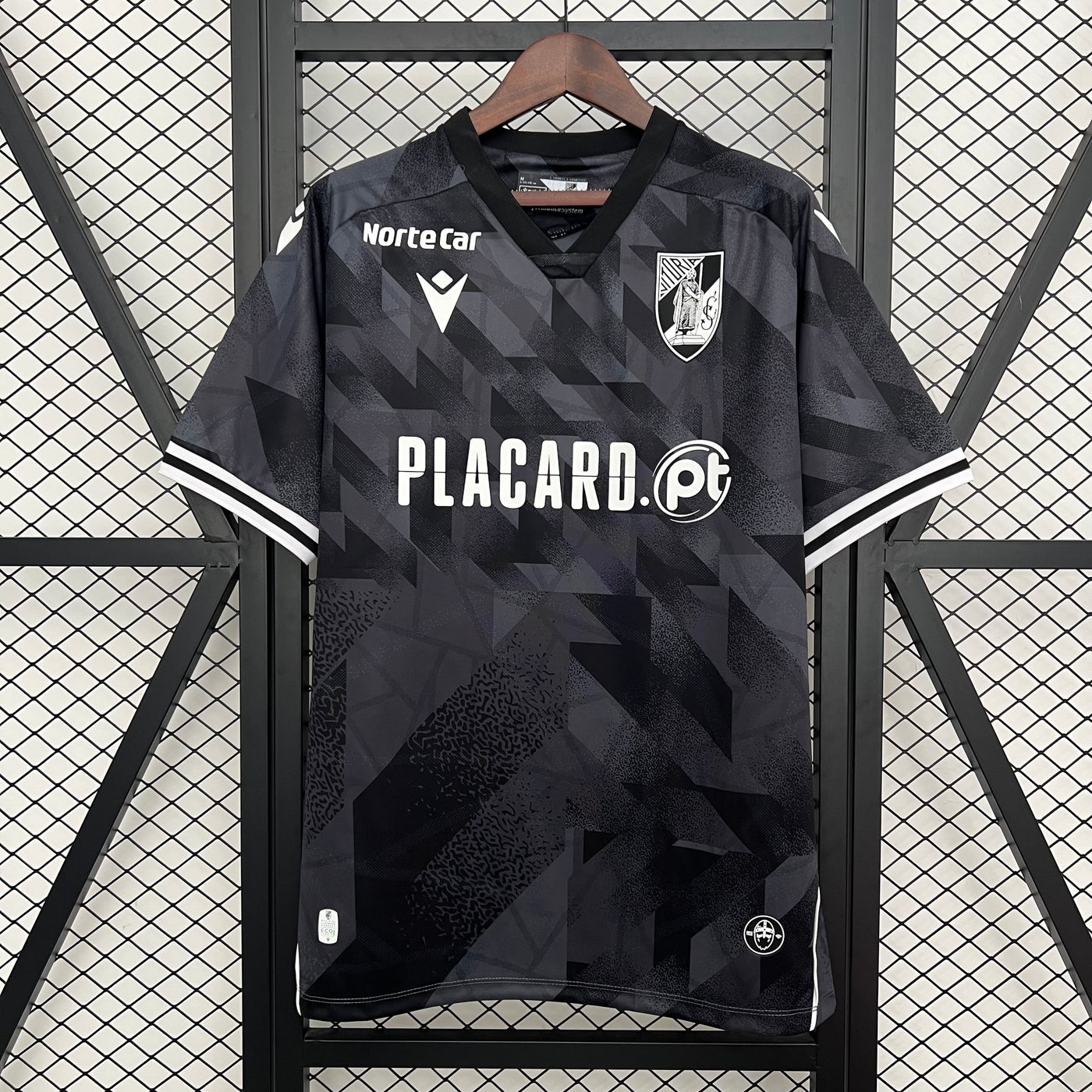 Equipamento Secundário Guimarães 2025/26
