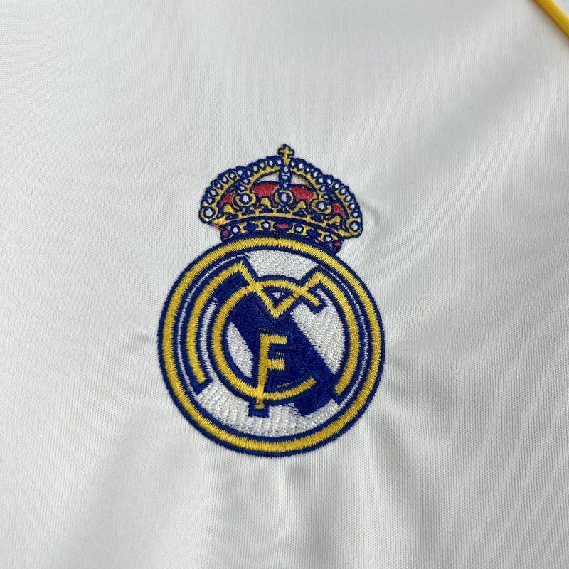 Equipamento Principal Real Madrid CF 2025/26