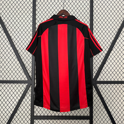 Equipamento Retro Principal AC Milan 2001/02