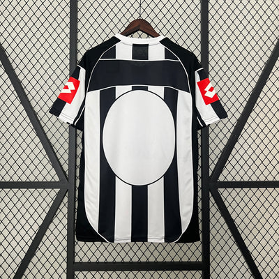 Equipamento Retro Principal Juventus 2002/2003