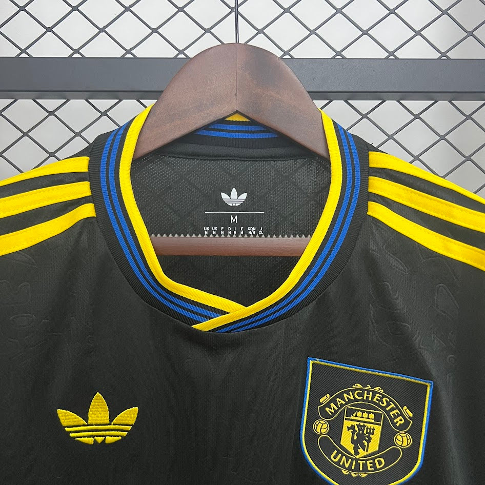 Equipamento Terceiro Manchester United 2024/25